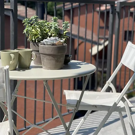 Appartamento Zina - Rosso - 10 Min From Centre And Airport Bergamo